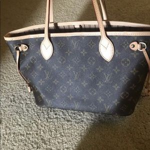 Louis Vuitton handbag Neverfull PM. Used